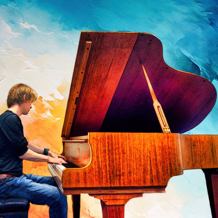 Martijn Reitsema op een concert vleugel